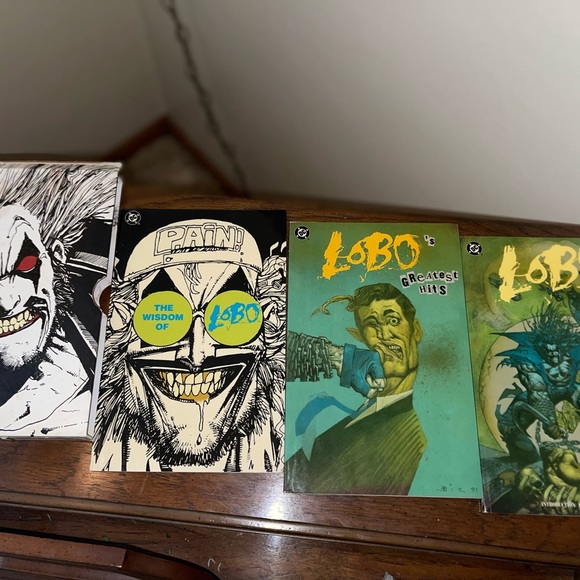 DC Lobo Book collection - Picture 3 of 11